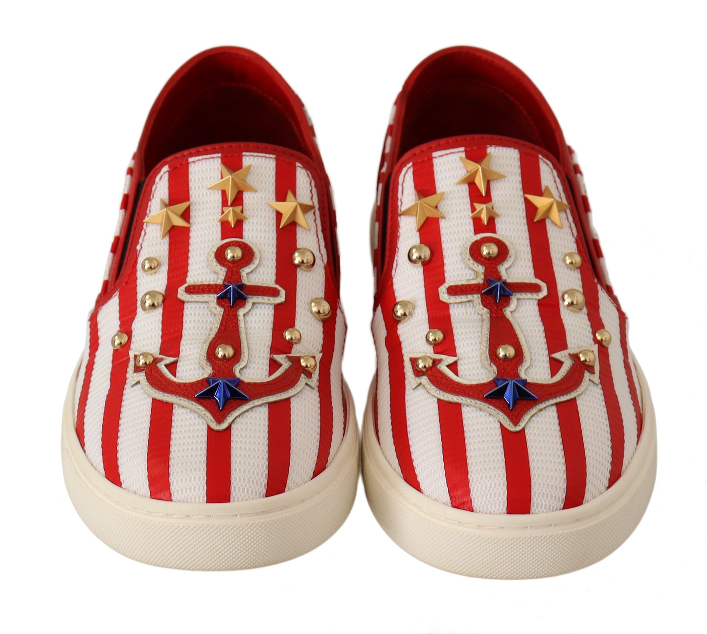Mocasines con tachuelas y estampado de rayas