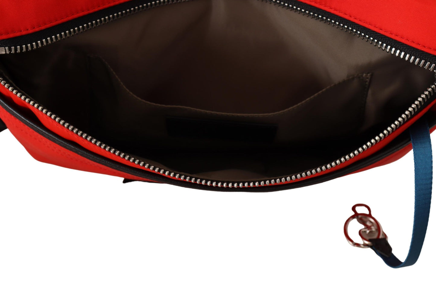 Bolso bandolera chic rojo y negro para el centro de la ciudad