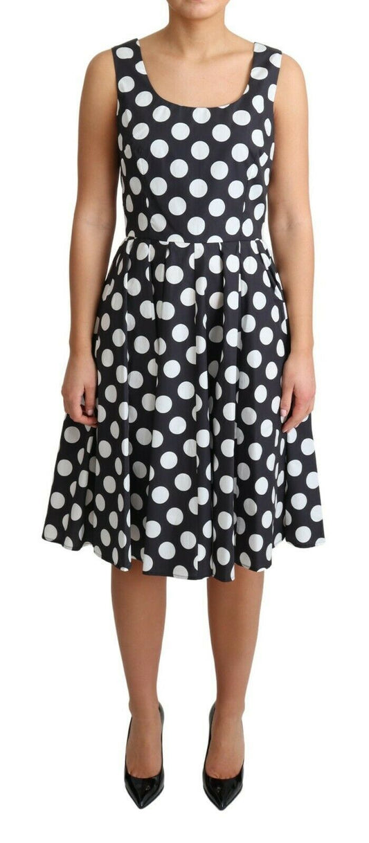 Vestido de lunares sin mangas de corte A