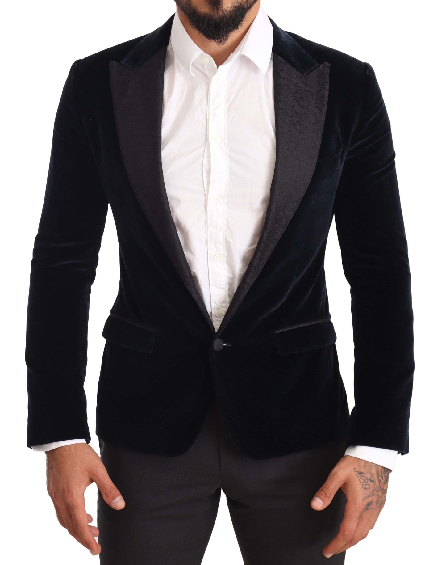 Elegante traje de terciopelo de dos piezas en azul