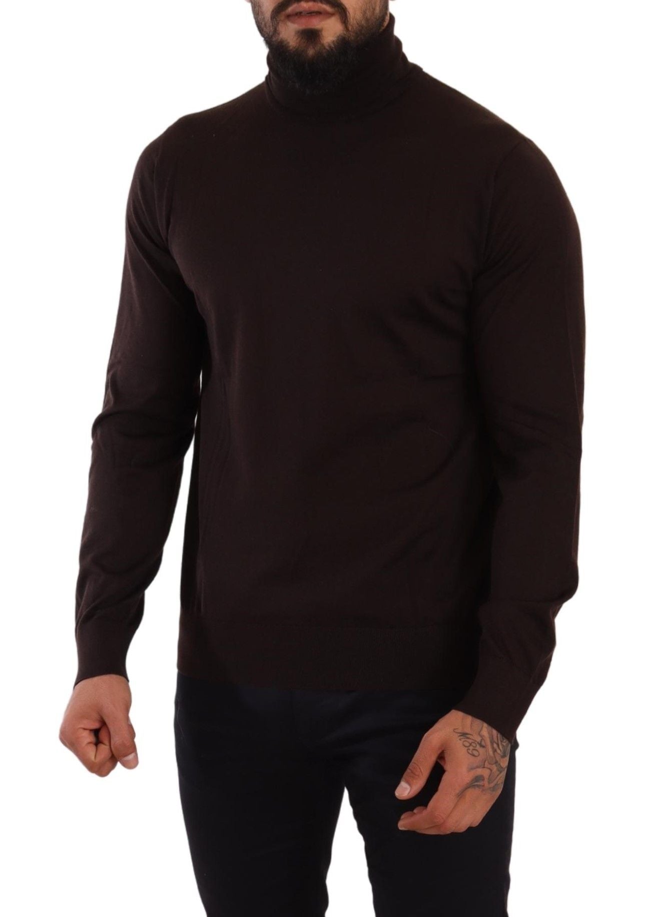 Elegante suéter de cuello alto de cachemira