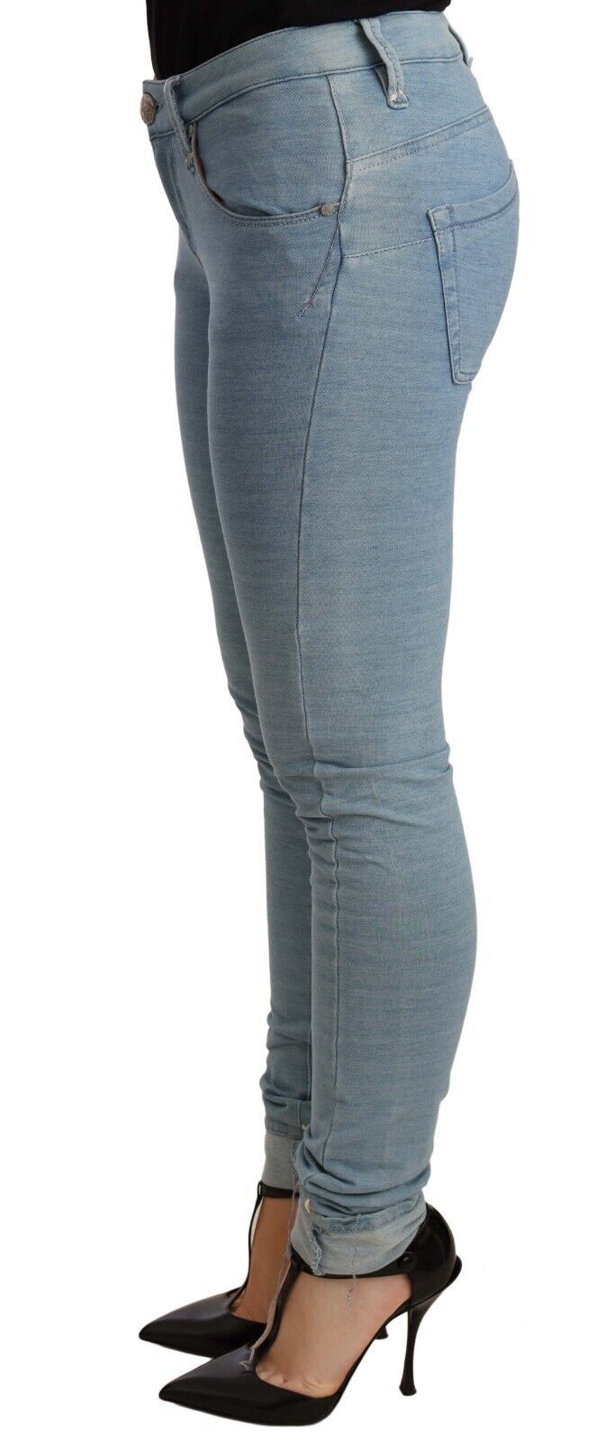 Vaqueros ajustados y elegantes con efecto push up