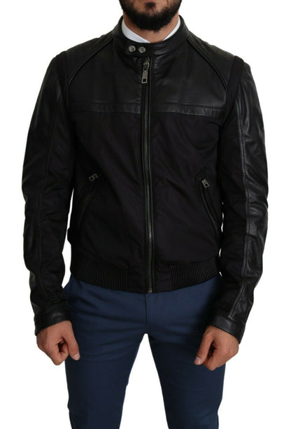 Elegante bomber negro con detalles de cuero