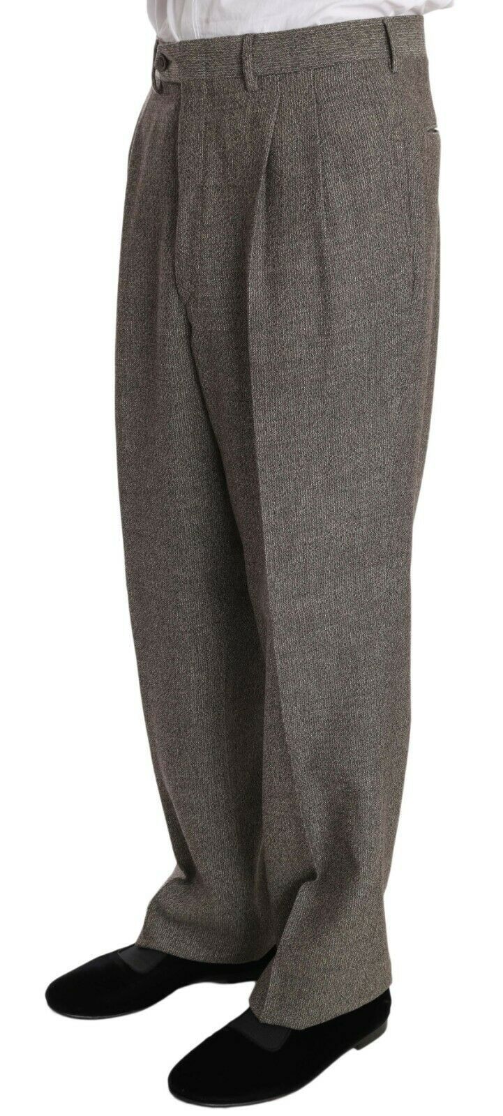 Elegante traje de lana marrón claro para hombre