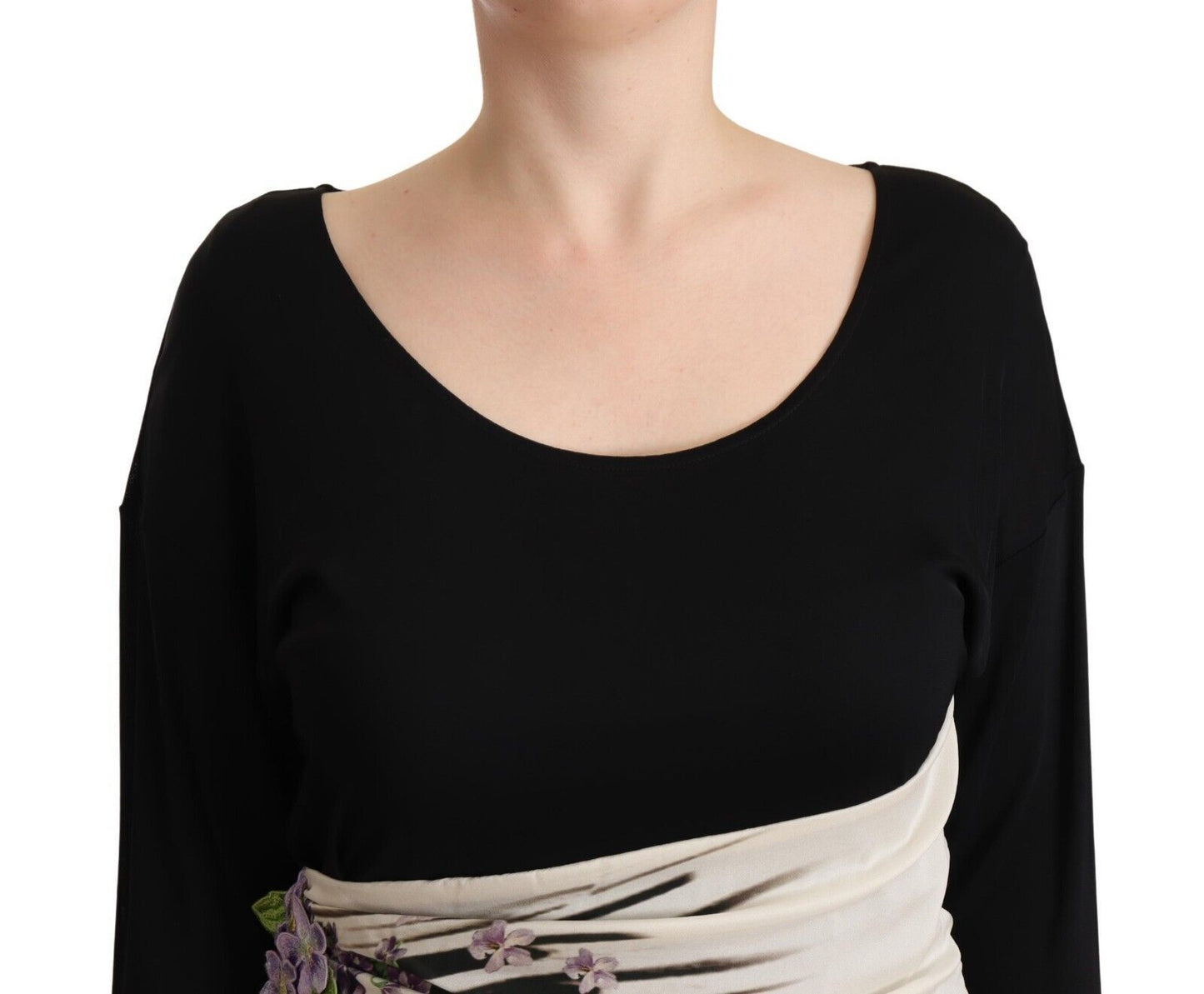 Vestido elegante de manga larga con cuello barco