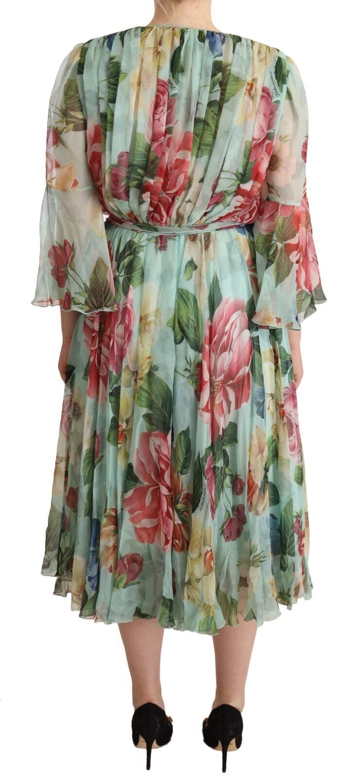 Elegante vestido midi de seda verde floral