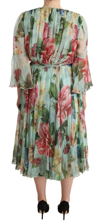 Elegante vestido midi de seda verde floral