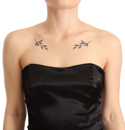 Elegante vestido de sirena negro sin tirantes