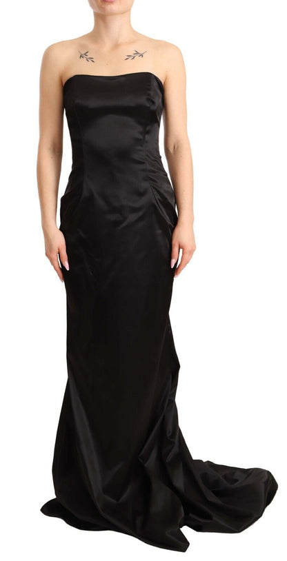 Elegante vestido de sirena negro sin tirantes