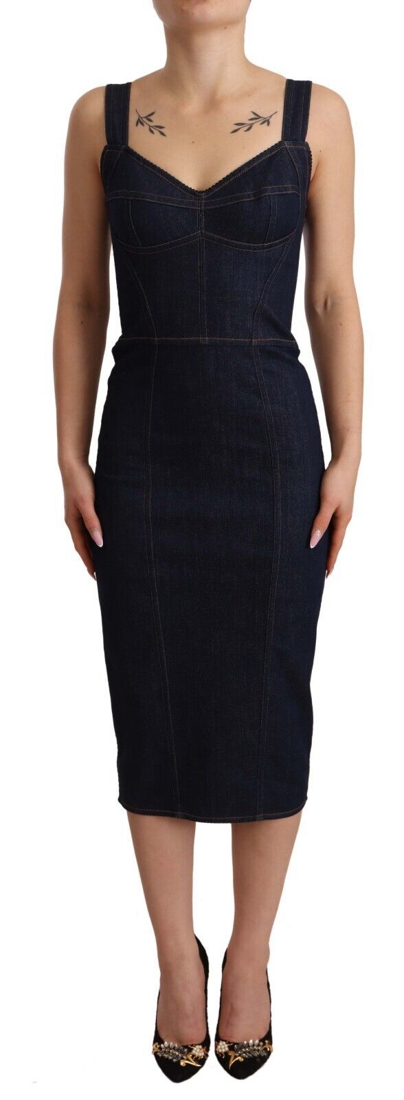 Elegante vestido midi de mezclilla azul oscuro