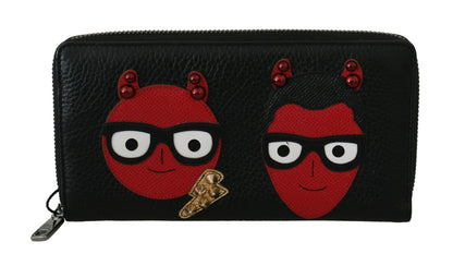 Elegante cartera continental de piel negra y roja