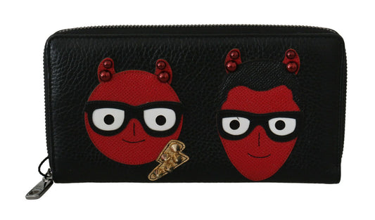Elegante cartera continental de piel negra y roja