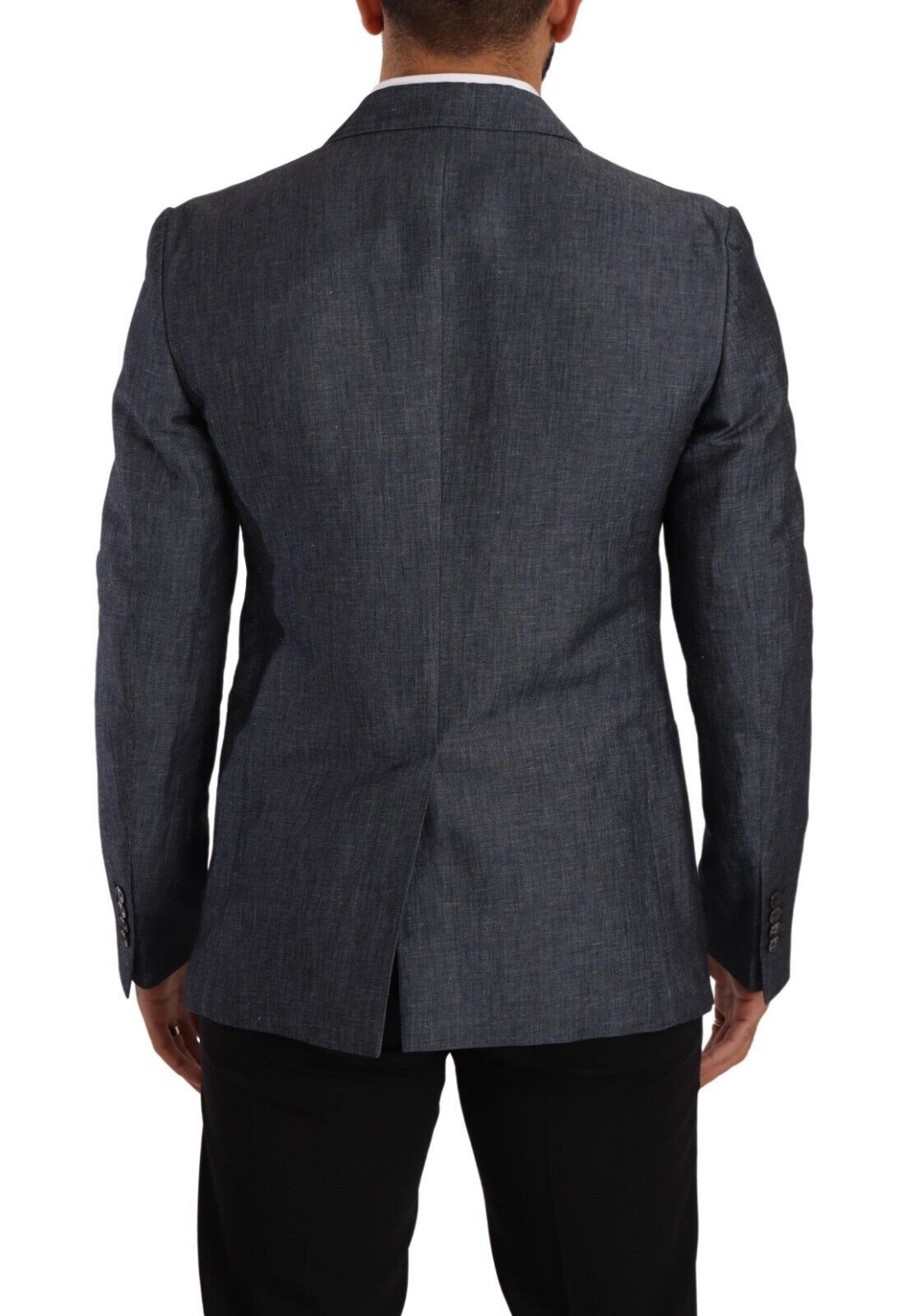Blazer azul elegante de dos botones y corte entallado