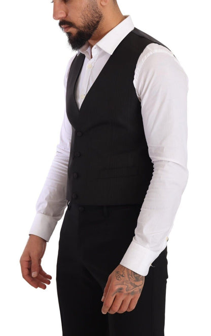 Elegante chaleco de seda gris