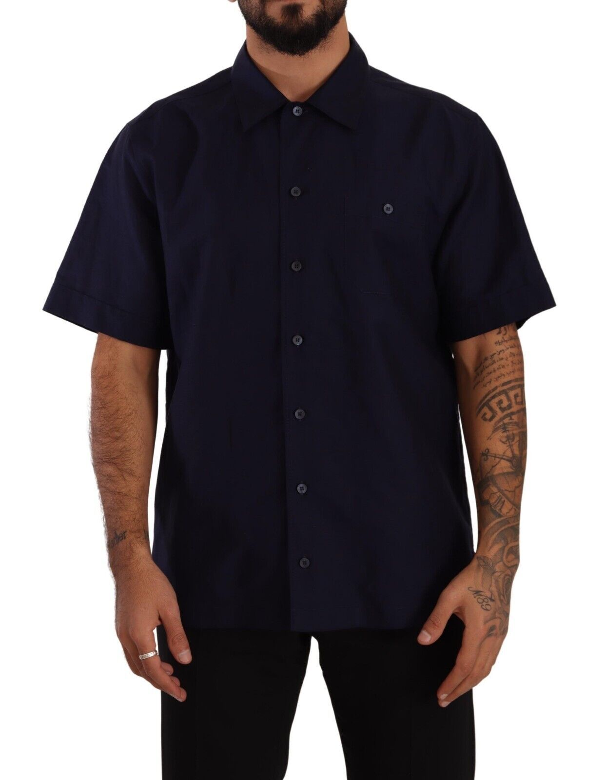 Camisa informal elegante azul marino con botones