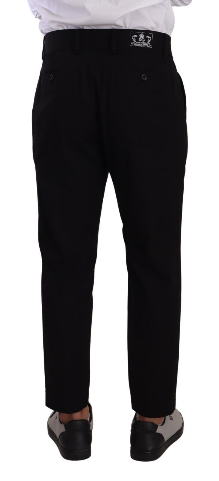 Elegantes pantalones chinos negros de algodón con corte cónico