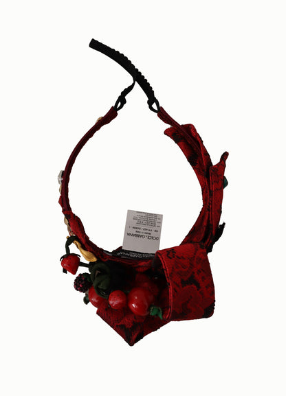 Diadema roja adornada con cerezas sicilianas