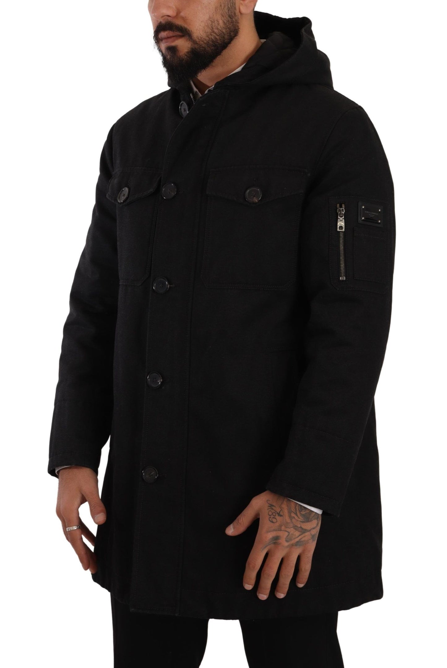 Elegante chaqueta parka negra con capucha