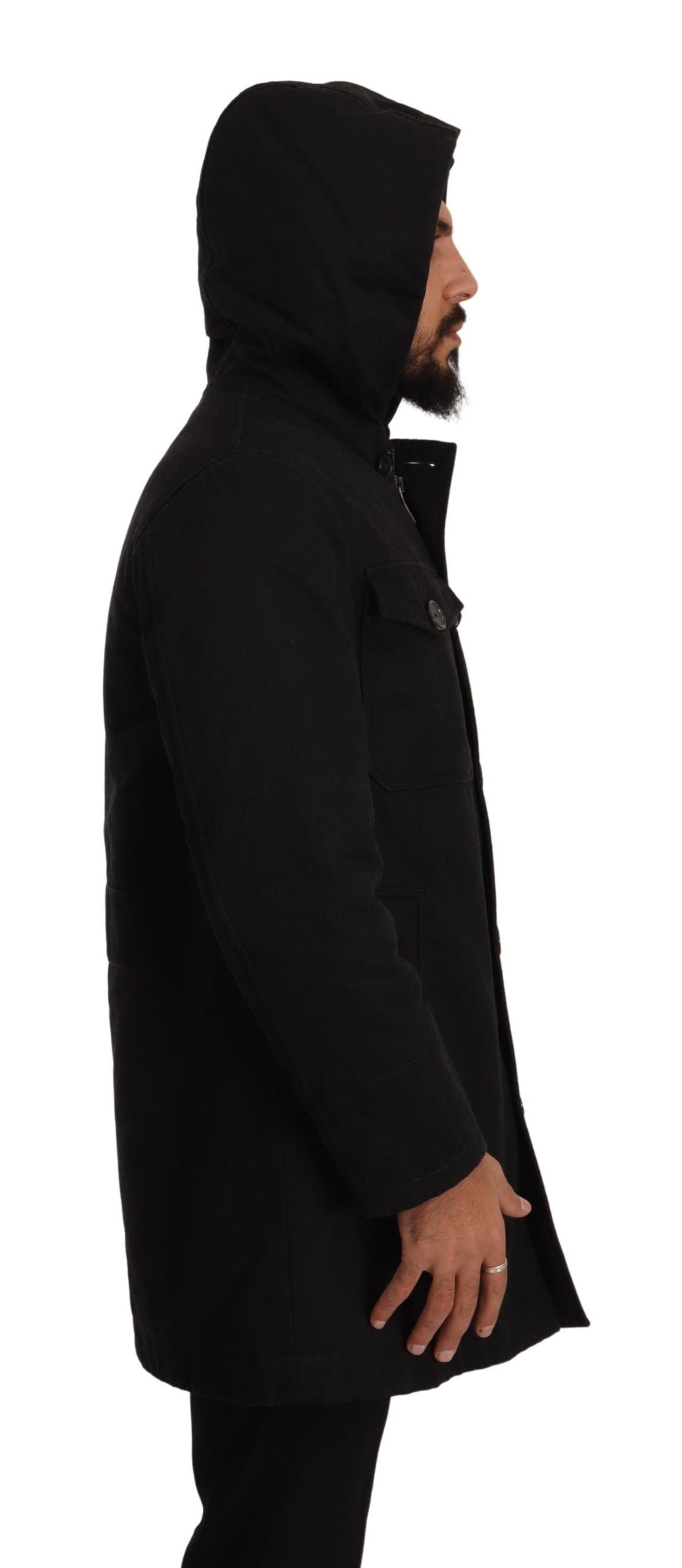 Elegante chaqueta parka negra con capucha