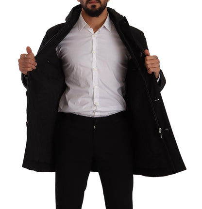 Elegante chaqueta parka negra con capucha