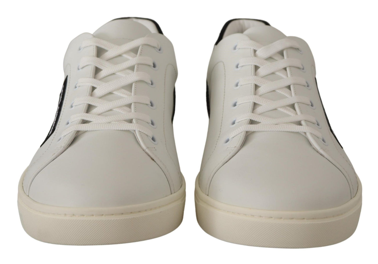 Elegantes zapatillas bajas de cuero blanco