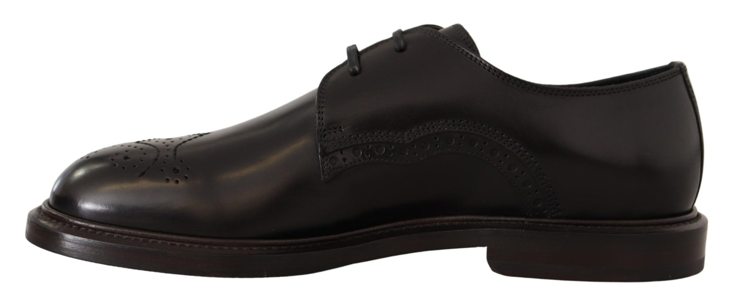 Elegantes zapatos de vestir Derby negros