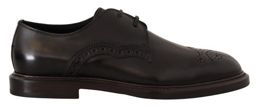 Elegantes zapatos de vestir Derby negros