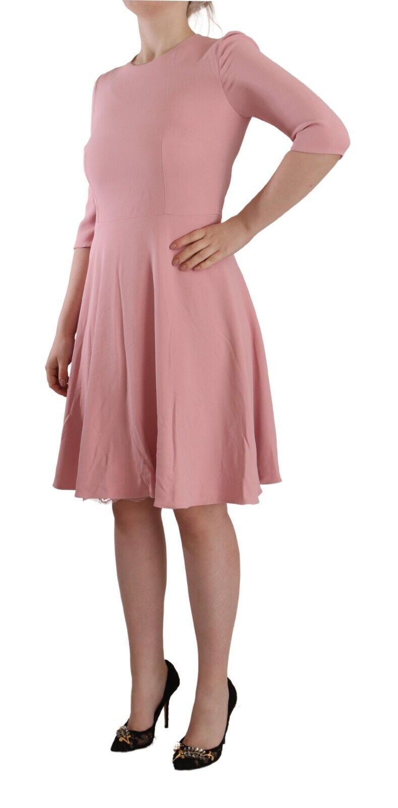 Elegante vestido rosa de corte A hasta la rodilla