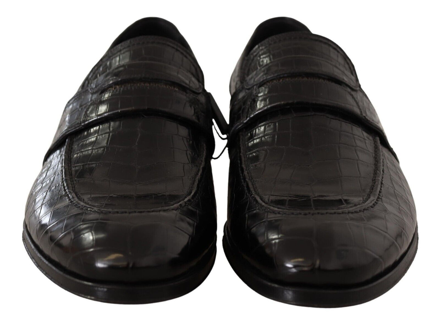 Elegantes zapatos mocasín de piel de cocodrilo