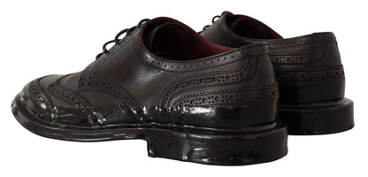 Elegante Derby Oxford de piel de becerro con punta de ala