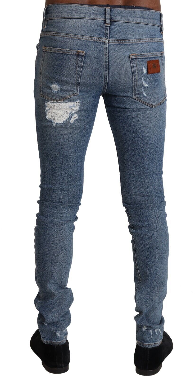 Elegantes pantalones vaqueros ajustados de color azul claro