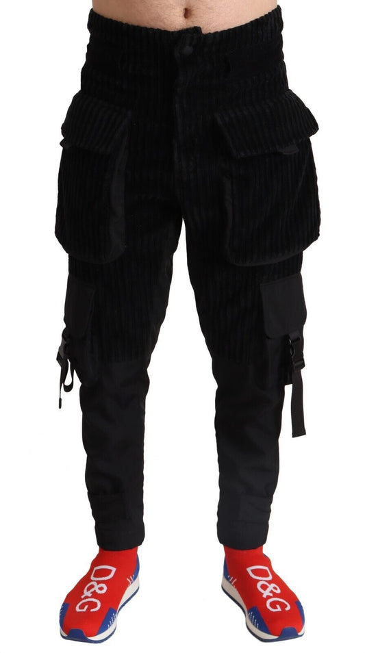 Elegantes pantalones cargo negros de pana