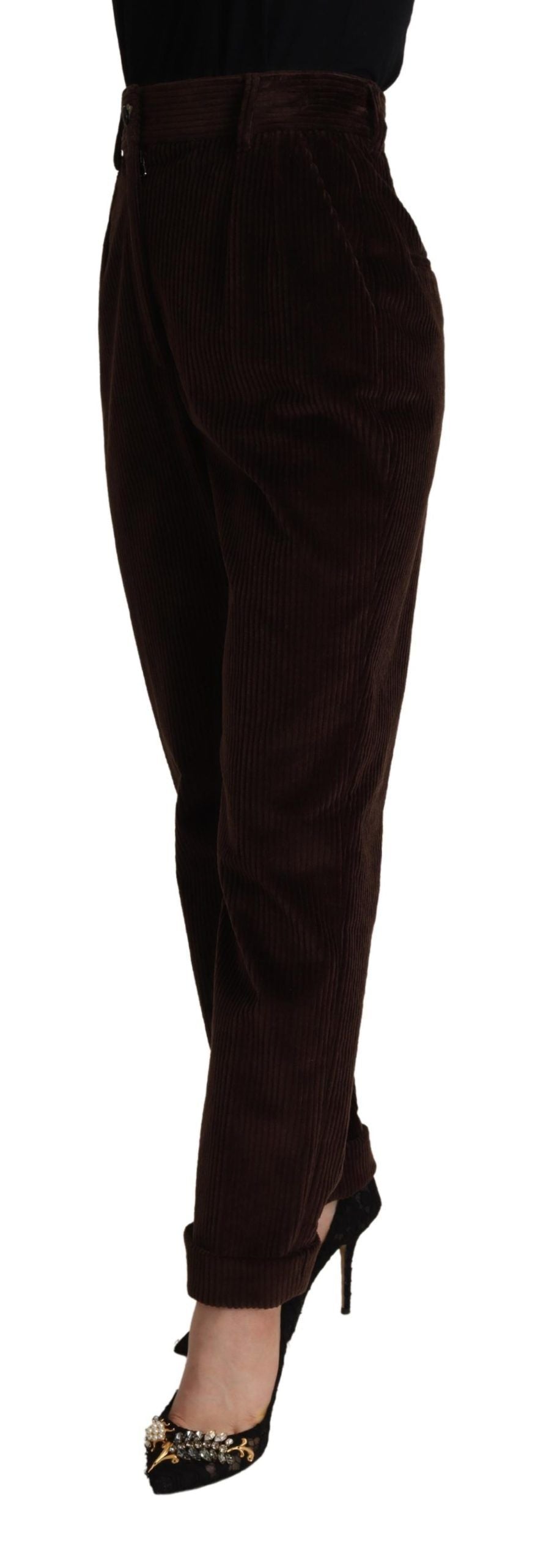 Elegantes pantalones de pana burdeos de cintura alta