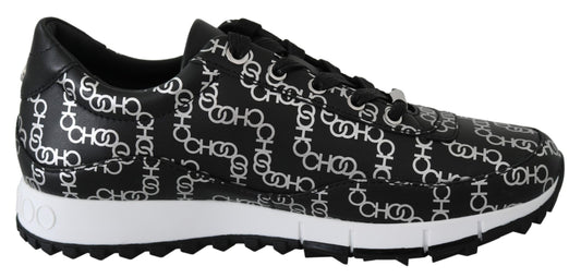 Elegantes zapatillas de piel negras y plateadas