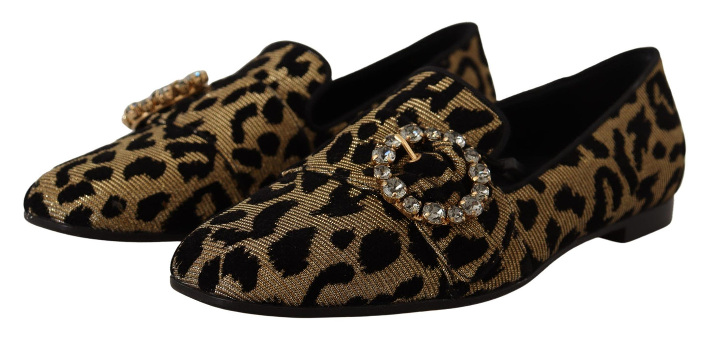 Elegantes mocasines con cristales de leopardo