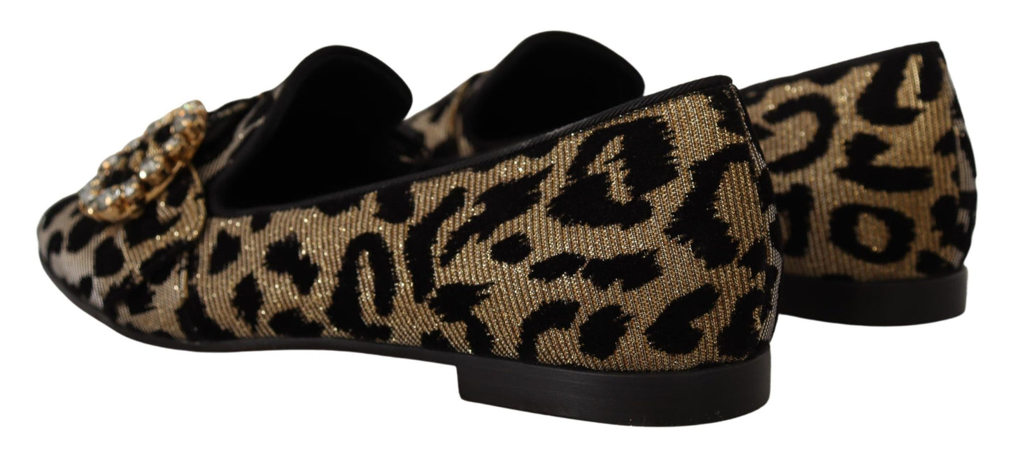 Elegantes mocasines con cristales de leopardo