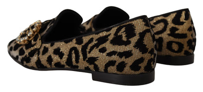 Elegantes mocasines con cristales de leopardo