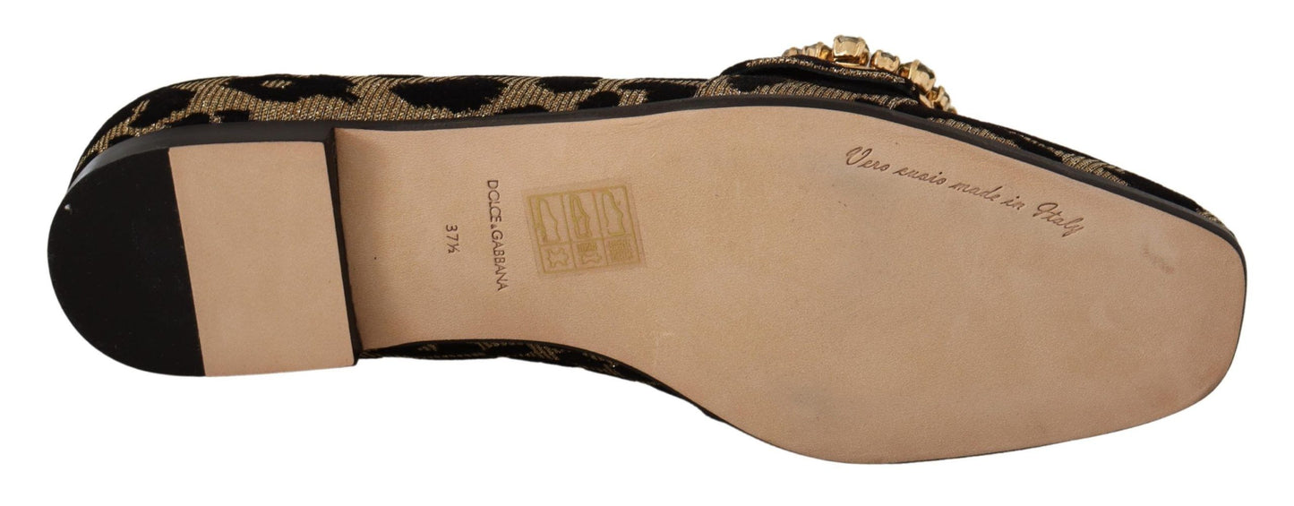 Elegantes mocasines con cristales de leopardo