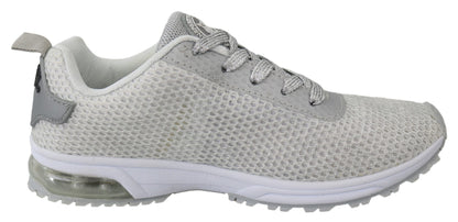 Zapatillas deportivas Gretel plateadas y glamurosas
