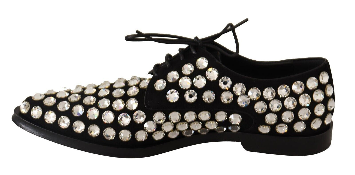 Elegantes zapatos planos con cordones y adornos de cristal