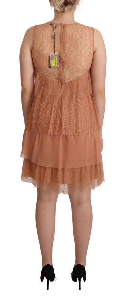 Minivestido elegante rosa sin mangas con capas