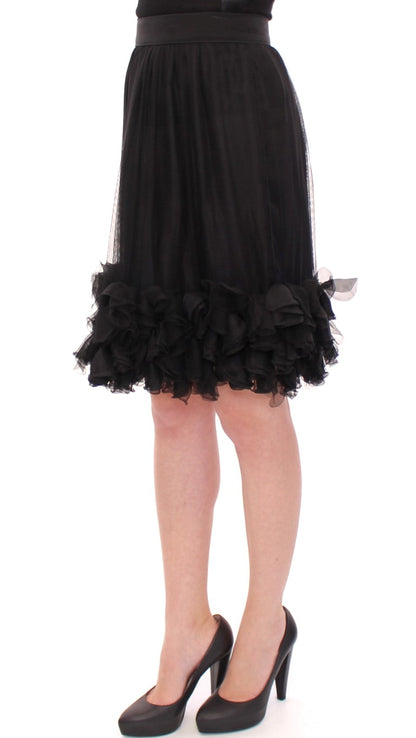 Elegante falda negra de seda para la noche