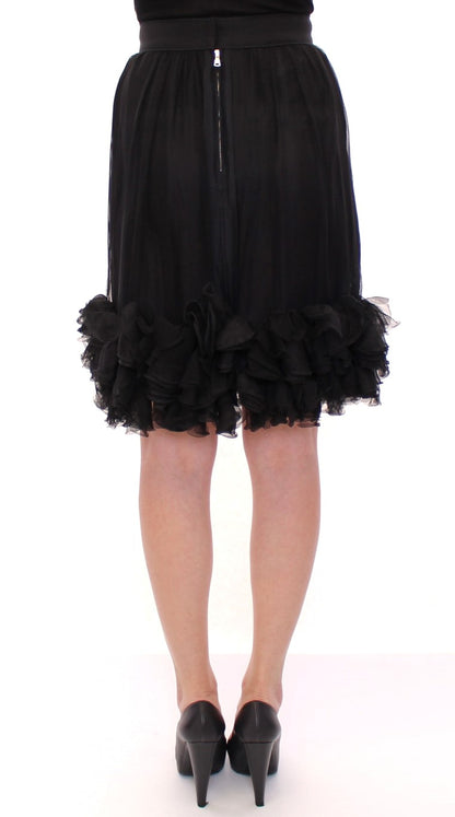 Elegante falda negra de seda para la noche