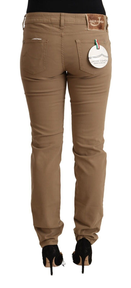 Pantalones pitillo elegantes de cintura media en color marrón