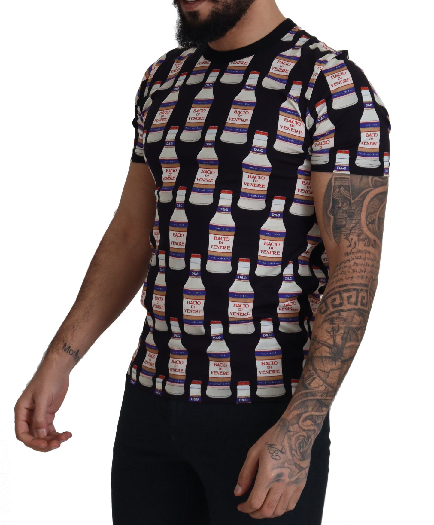 Elegante camiseta negra con estampado de Bacio Di Venere