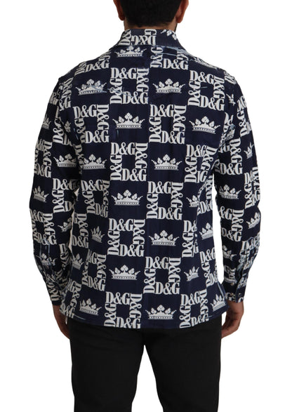 Camisa elegante de corte entallado con corona azul