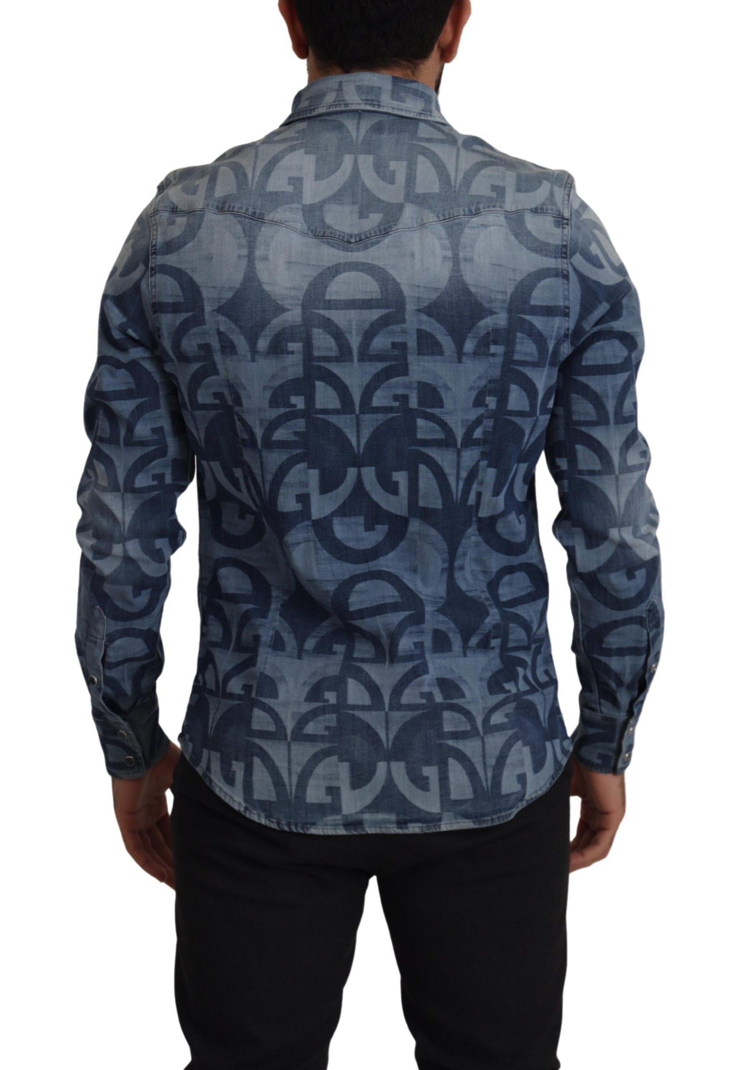 Camisa elegante azul informal de corte entallado para hombre