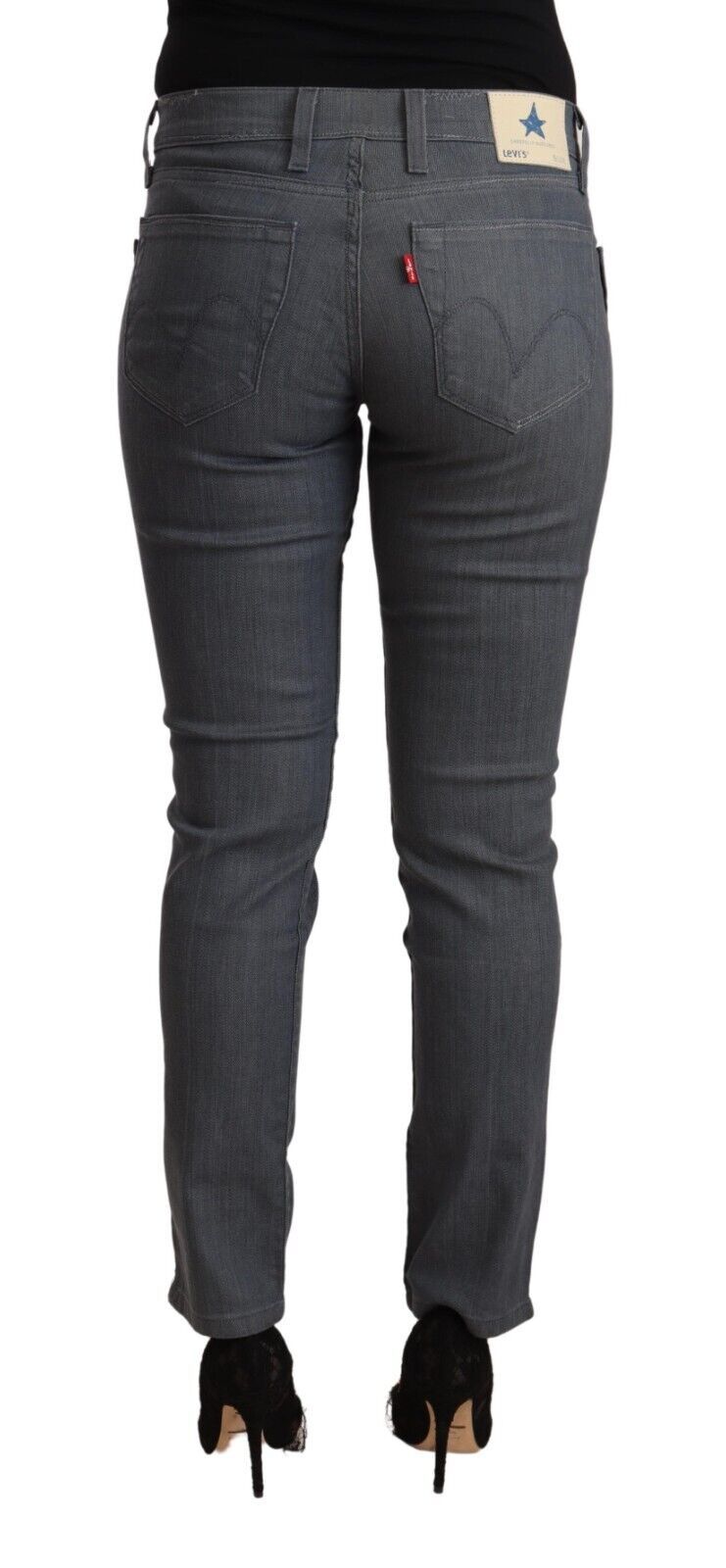 Delicias de mezclilla gris de corte entallado y elegante