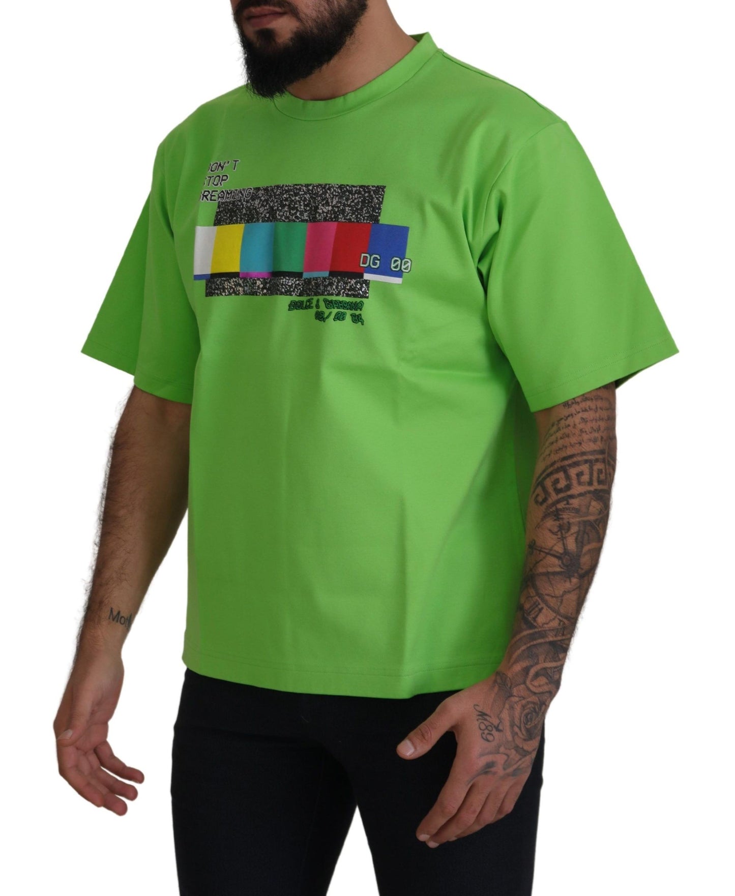 Camiseta verde chic de manga corta y cuello redondo