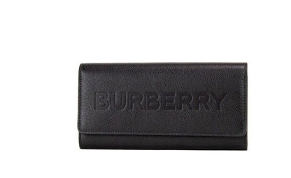 Cartera de mano con solapa y logo de la marca Porter en piel granulada negra grabada